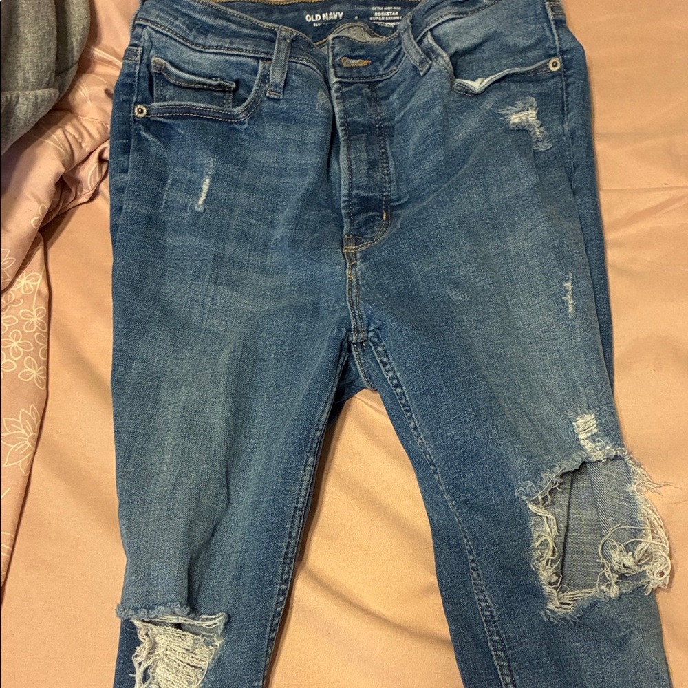 Old Navy Women's Distressed Skinny Jeans in Blue Wash